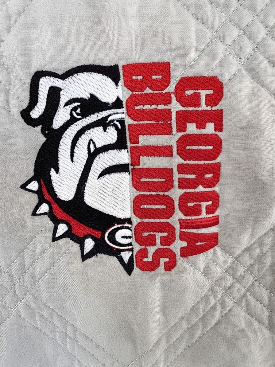 Custom embroidered Georgia Bulldogs DAWGS quilt
