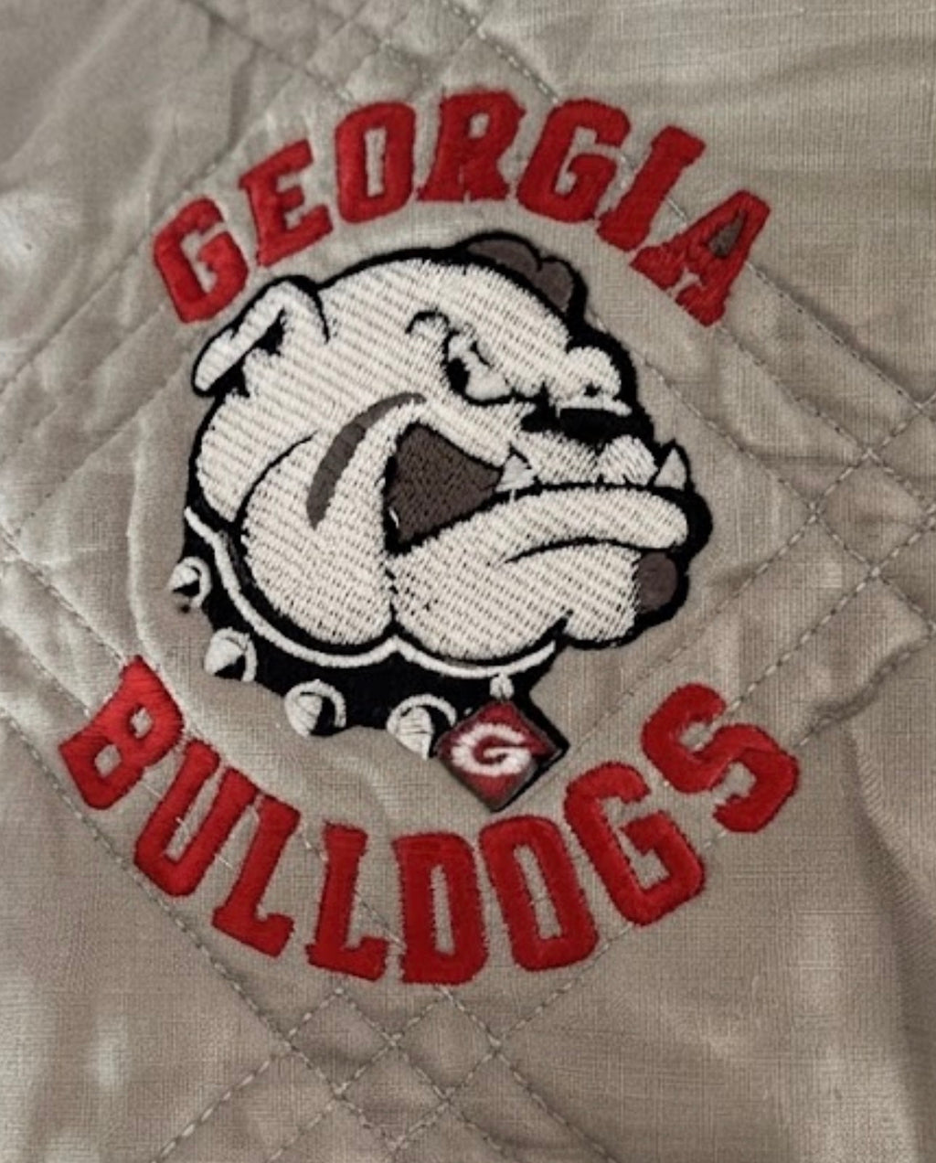 Custom embroidered Georgia Bulldogs DAWGS quilt