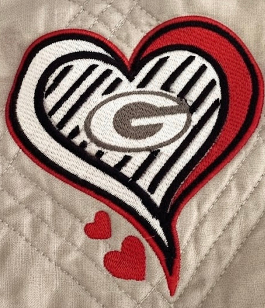 Custom embroidered Georgia Bulldogs DAWGS quilt