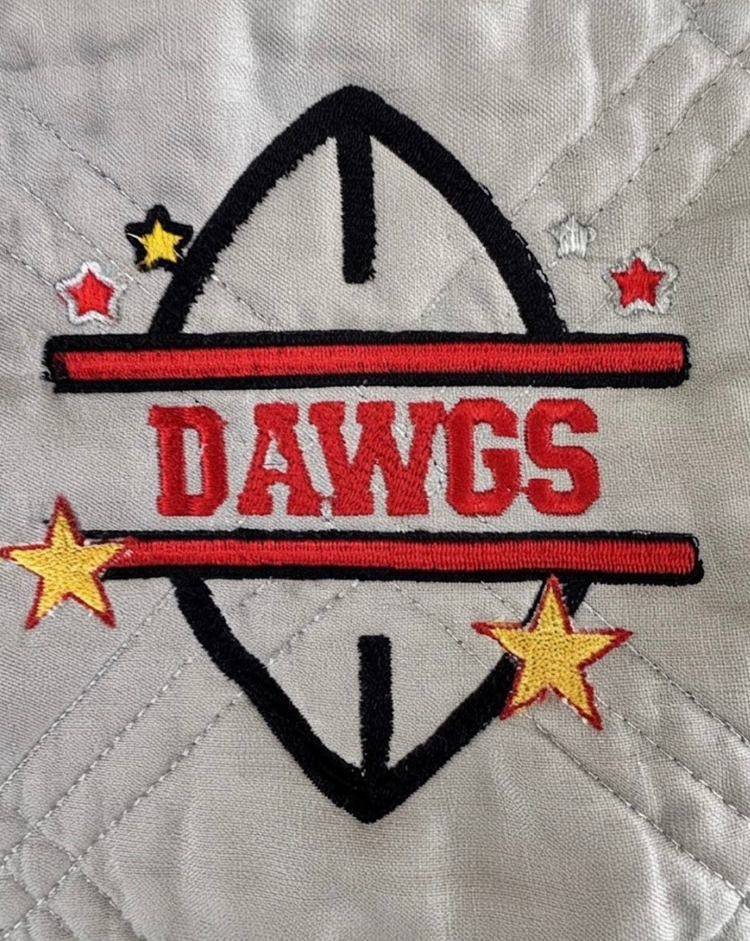 Custom embroidered Georgia Bulldogs DAWGS quilt