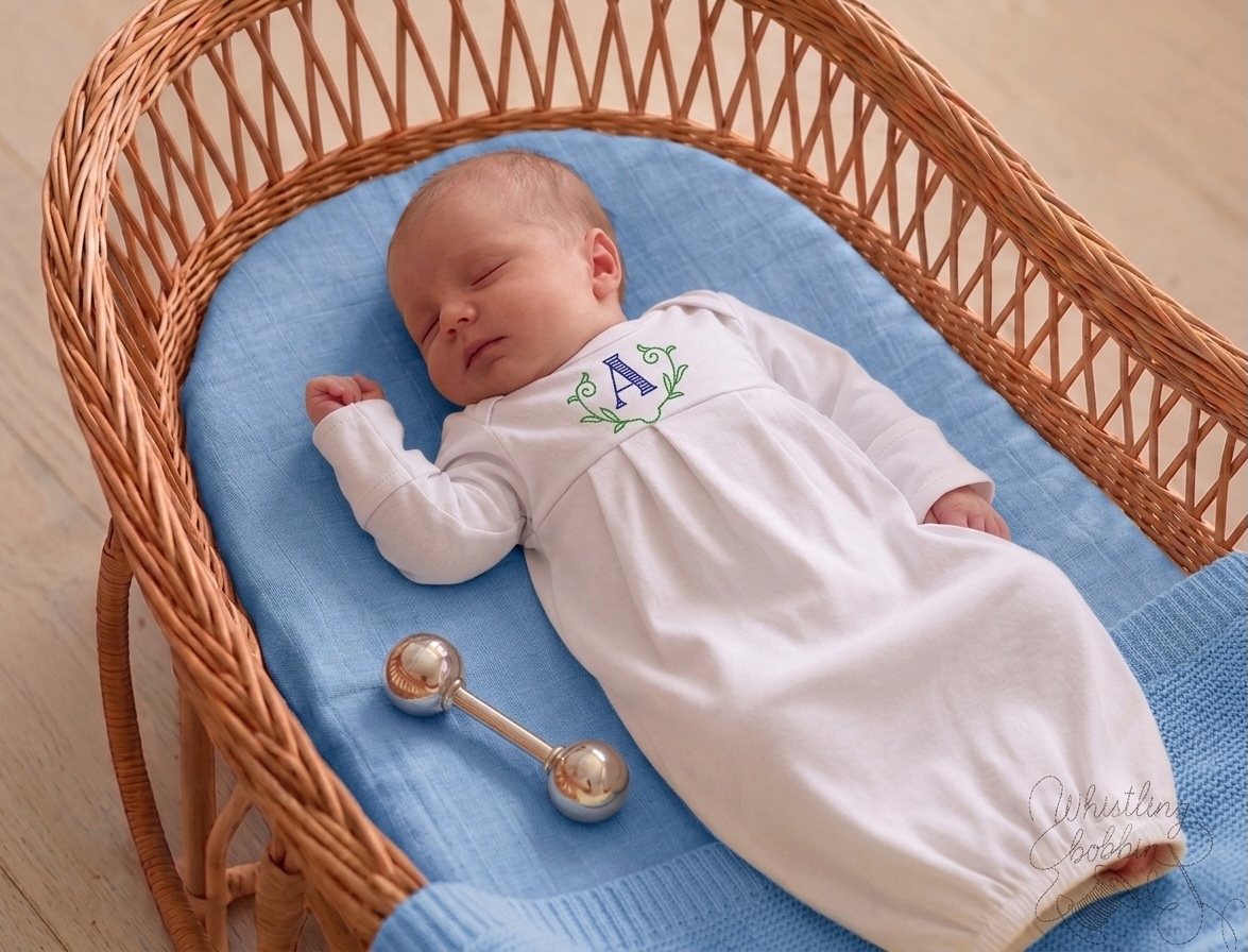 Personalized Picot Trim Newborn Sleper White / White